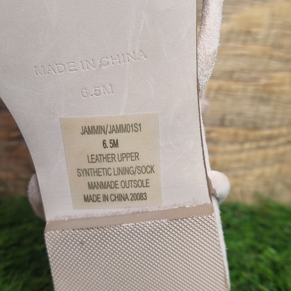 New Nude Jammin Suede Sandal SZ 6.5 - Picture 10 of 10